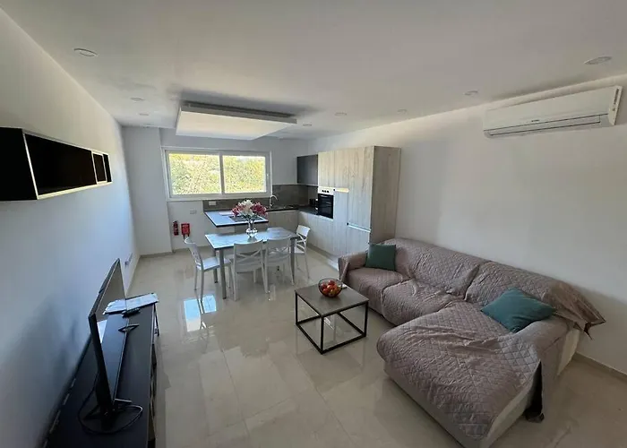 Modern Apartment, Large Backyard Appartement Marsaxlokk